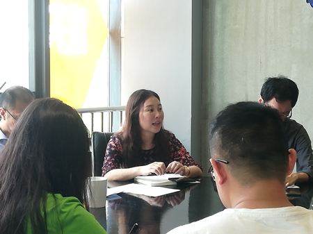 不忘初心、牢記使命,全力打造信息通信領(lǐng)域的大國重器——高鴻總經(jīng)理王芊到訪武漢分中心調(diào)研 不忘初心、牢記使命,全力打造信息通信領(lǐng)域的大國重器——高鴻總經(jīng)理王芊到訪武漢分中心調(diào)研